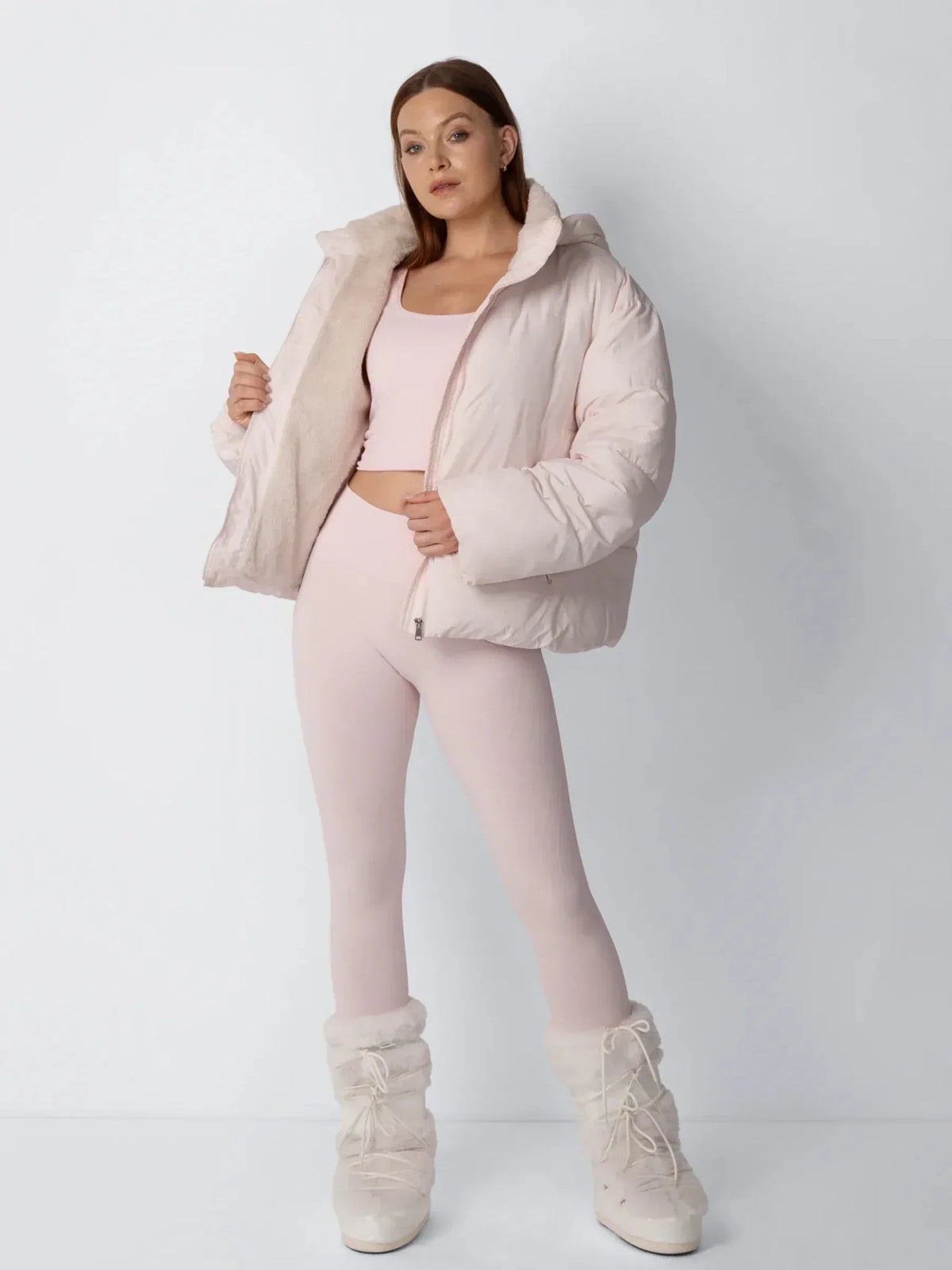 MEELANO Dame Dynejakke Kort – Vinterjakke Dame med Aftagelig Hætte & Kunstpelsforet, Quiltet Puffer Jakke, M–2XL – Amore