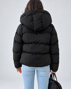 MEELANO Oversized Pufferjakke Dame med Hætte – Quiltet Vinterjakke med Lynlås, Sidelommer & Ribkanter, Sort, S-XL – Luna